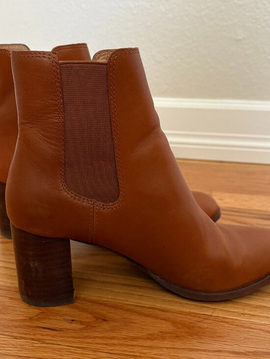 Madewell Laura Chesea Boot | Tan | Size 9 - Picture 2 of 5